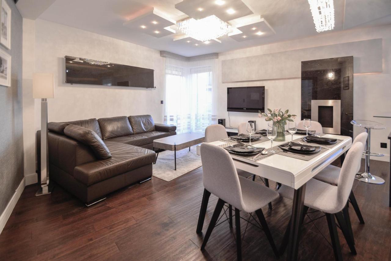 Apartamenty Bryza - Chelmonskiego - Parking - Centrum Świnoujście Exteriör bild