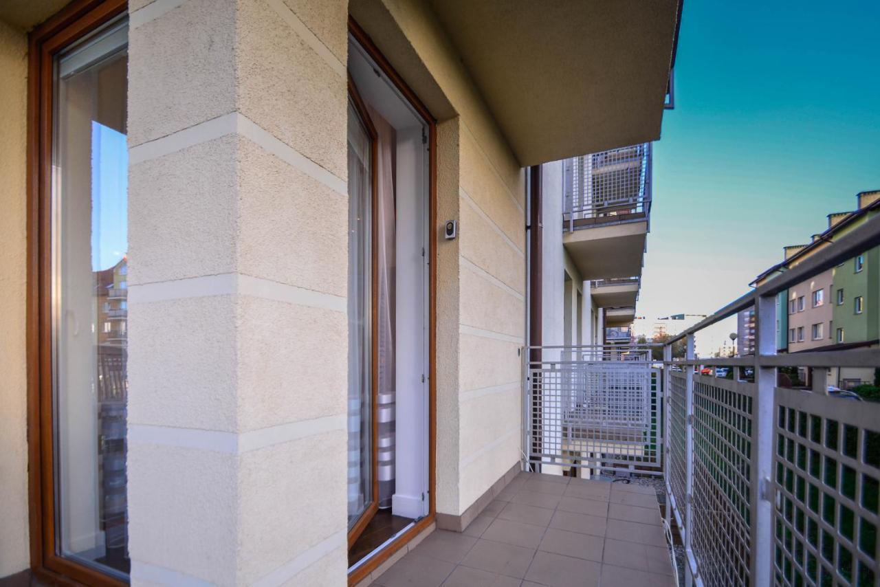 Apartamenty Bryza - Chelmonskiego - Parking - Centrum Świnoujście Exteriör bild