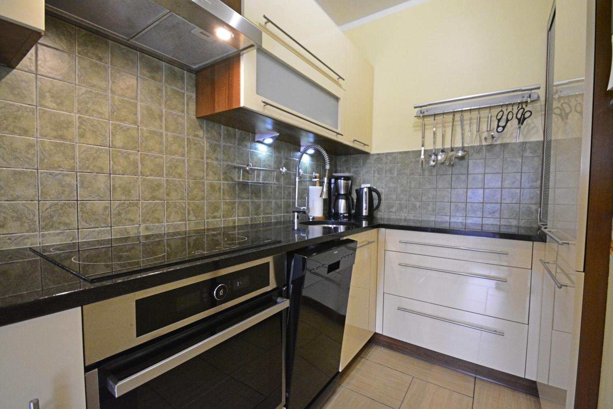 Apartamenty Bryza - Chelmonskiego - Parking - Centrum Świnoujście Exteriör bild